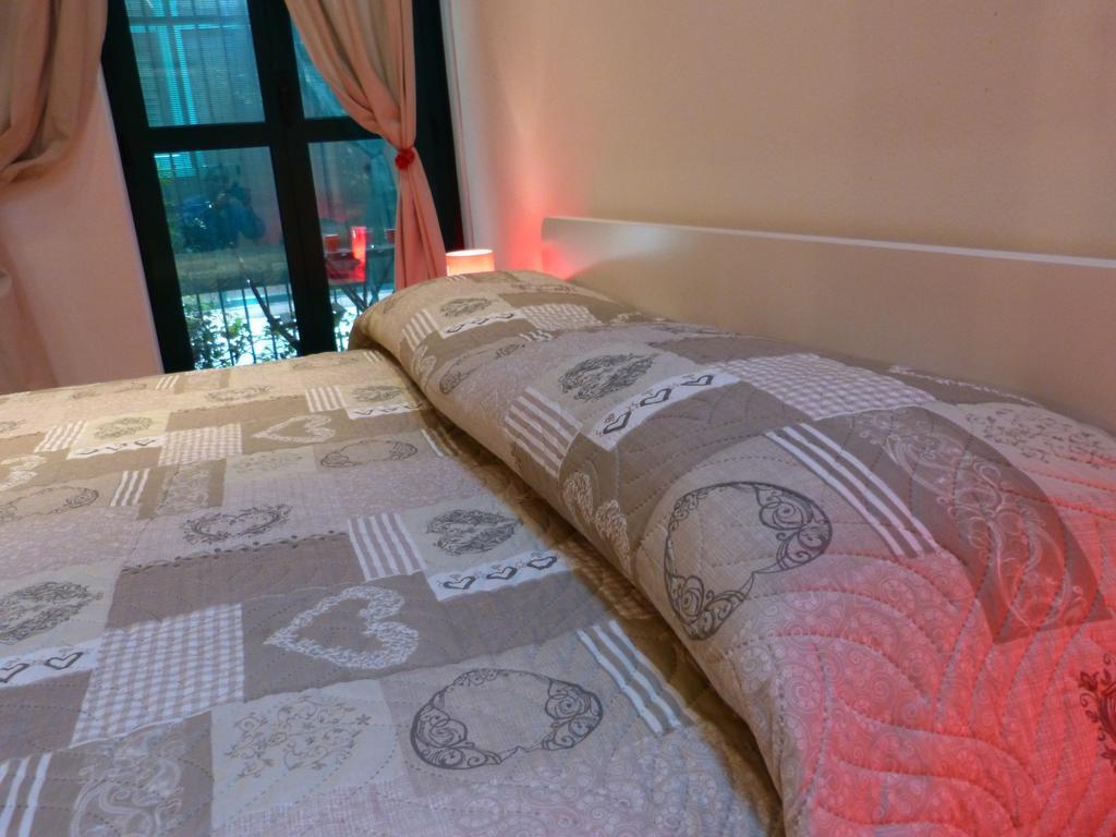 Ferienwohnung Residenza Piazza San Francesco Bologna Zimmer foto